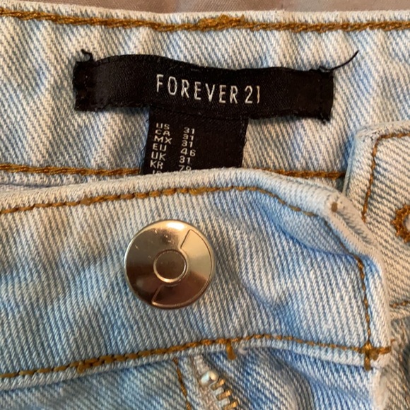 High waisted jean shorts - Picture 3 of 3